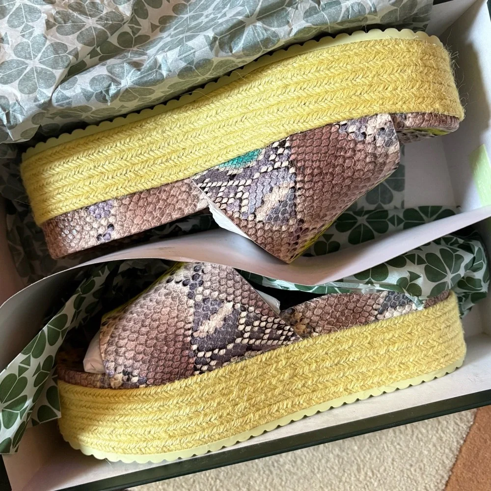 NWT KATE SPADE Zia Lemon Sorbet Faux Pearlized Snake Platforms size 7.5 - Picture 9 of 10